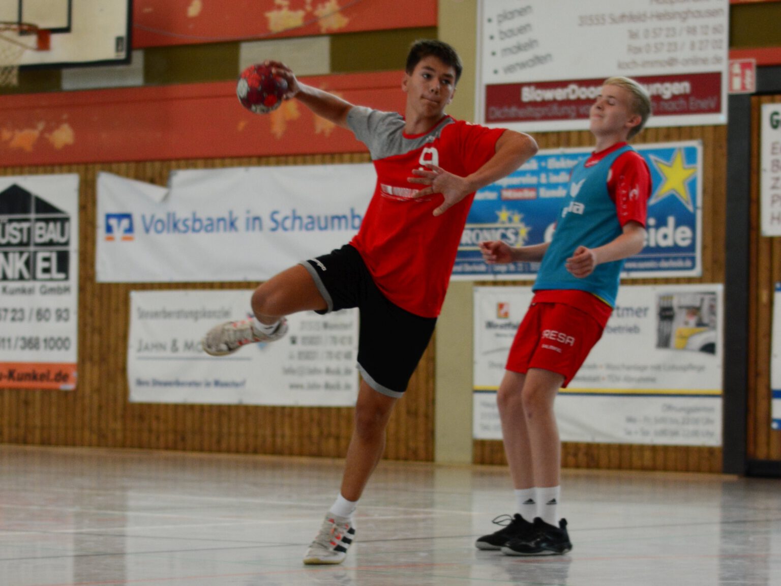 B1 Ballert Sich Aus Niederlagenserie – Handball Im TSV Anderten